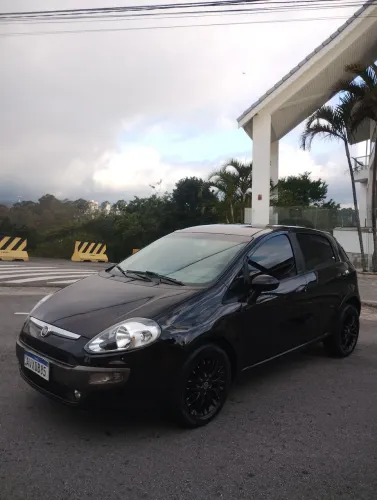 Fiat Punto Essence 1.6 Flex 16V 5P 2013