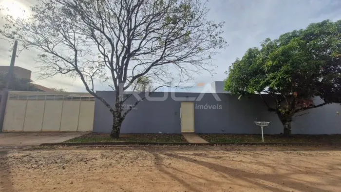 Chácara dos Sonhos em São Carlos: 3 Dormitórios, Suíte e Piscina Aquecida!