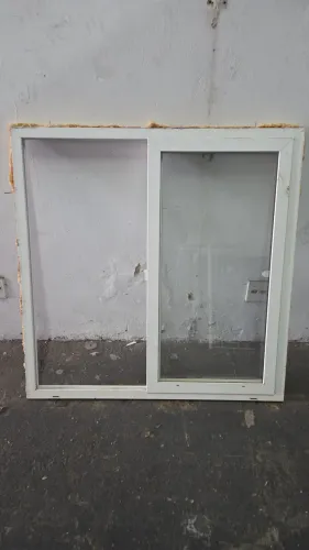 Janela de correr 2 folha PVC