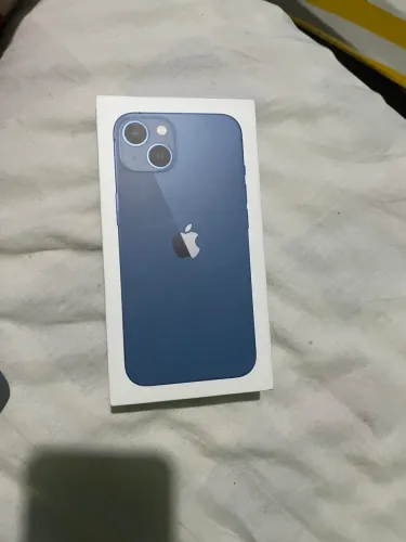 Vendo IPhone 13 normal, 128gb com bateria 86%