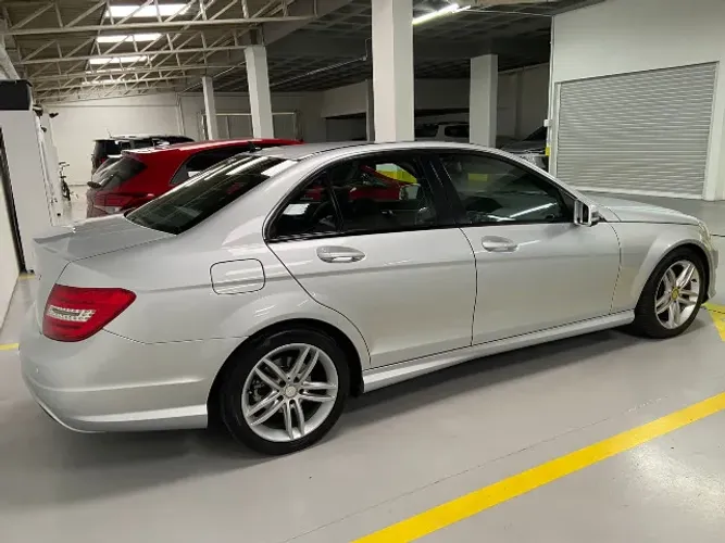 Mercedes-Benz C-180 CGI Sport 1.6 TB 16V 156cv Aut. 2014