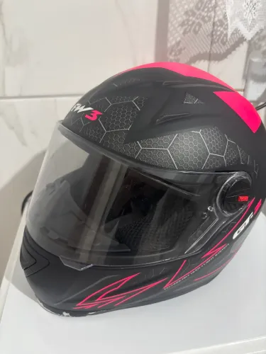 Capacete FW3 Feminino Tamanho 58