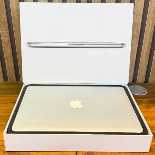 MacBook PRO 2015 A1502 Retina I5 2.9ghz Mem 8gb Ssd 512gb
