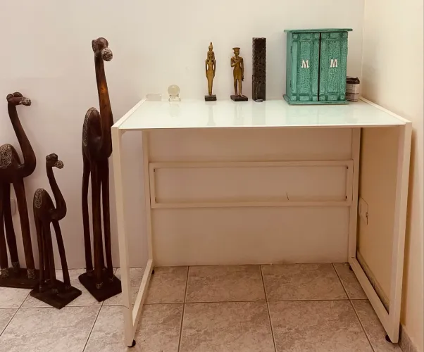 Mesa tampo em vidro