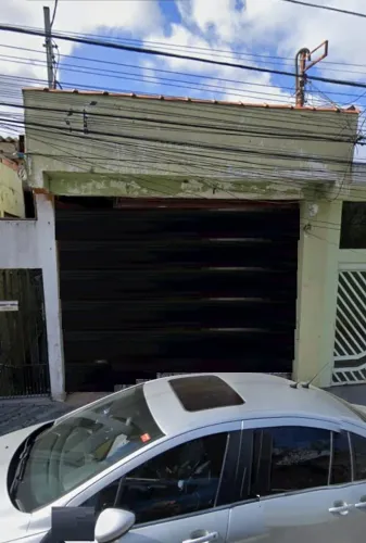 Imóvel para renda no Jd. Cristiane em Santo André 6 casas + Salão.