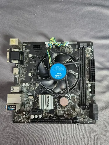 Placa mãe ASRock H310M-RG4 i3 9100F