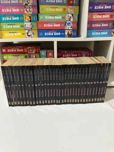 COLEÇÃO VOL 1 AO 34 ataque dos titãs