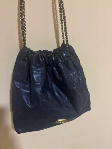 Bolsa preta Via Marte