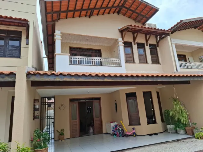 Casa em Condominio em Cidade dos Funcionários - Fortaleza