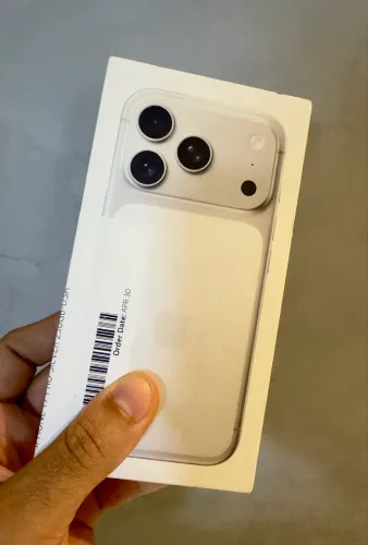 iPhone 17 Pro 256GB Silver (Lacrado)
