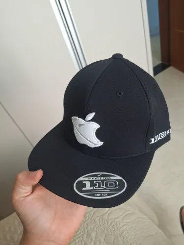 Boné Lost Fitão