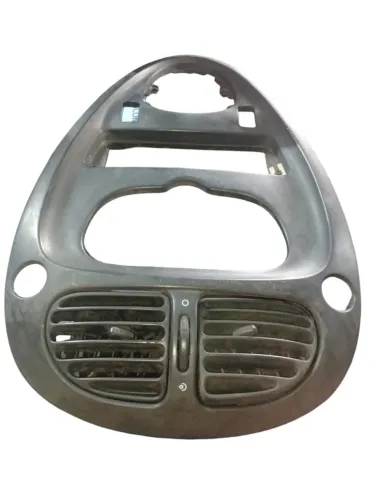 Moldura difusor Ar rádio citroen xsara Picasso 2003
