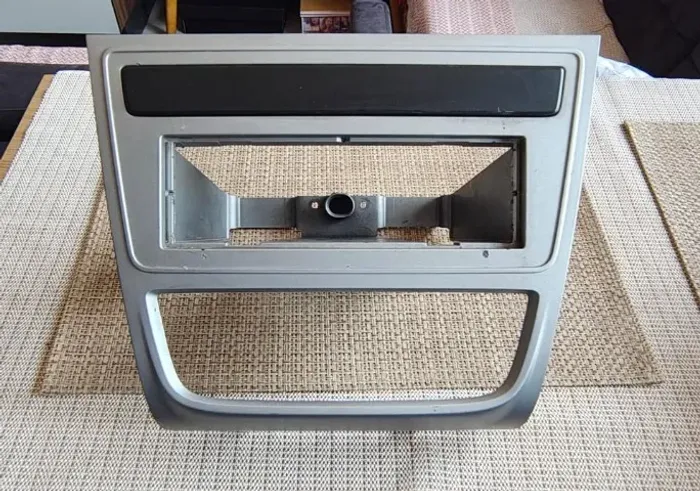 Moldura Radio do painel do Gol,Saveiro e Voyage G6 Original