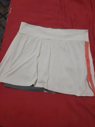 Short saia de academia