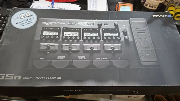 Pedaleira Zoom G5N aceito trocas