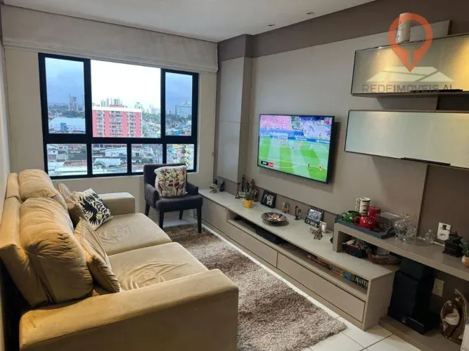 Apartamento com 3 dormitórios à venda, 78 m² por R$ 670.000,00 - Farol - Maceió/AL