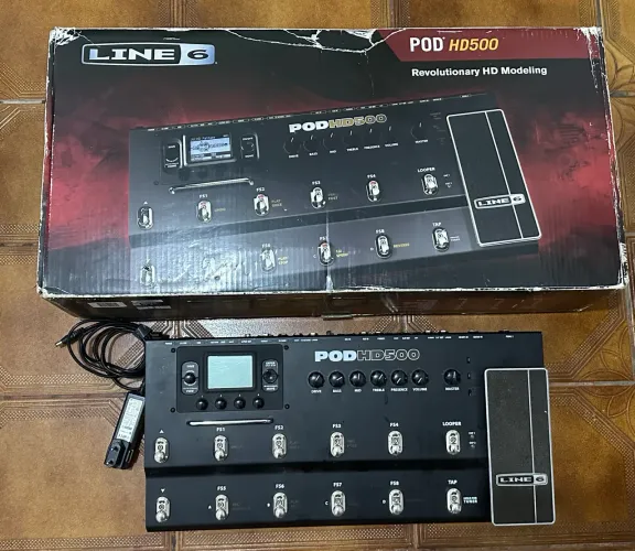 Pod HD500 com caixa, case original e model packs