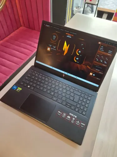 Notebook Gamer Nitro V15 (i5 13ª Geração / RTX 3050 6GB) - Aceito Trocas