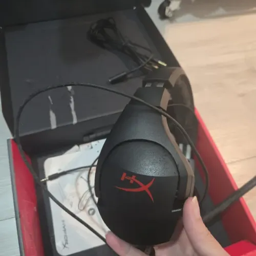 2 headsets gamer, FUNCIONANDO- ANTIGOS - sem almofadas