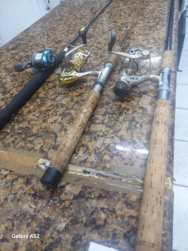 Lote varas de pescar