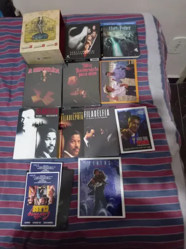 Luvas e cards de blu ray