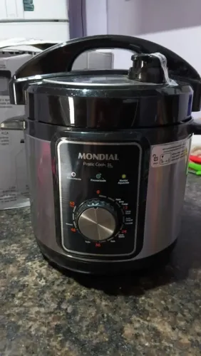 Panela elétrica mondial