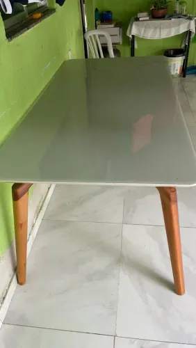 MESA DE VIDRO