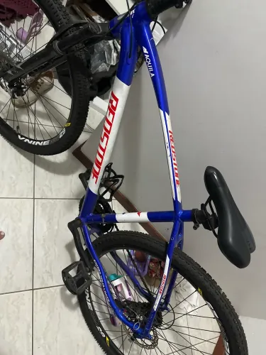 Bicicleta Redstone Aro 29 Aquila - Excelente estado