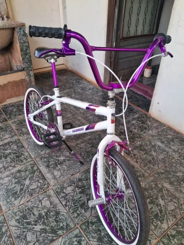 Vendo ou troco por algo do meu interesse