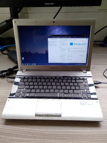 Notebook Samsung RV420 - intel i5 - 04 GB RAM - SSD 240 GB 