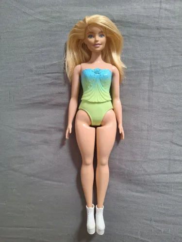 Boneca fashionista