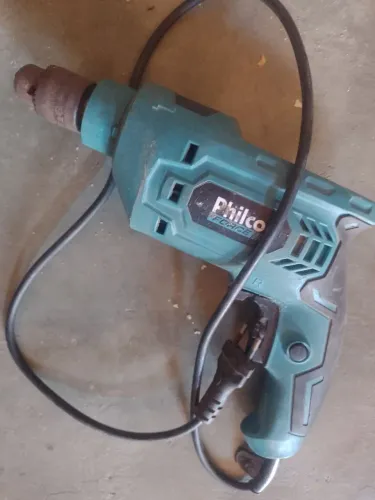 Furadeira Philco 