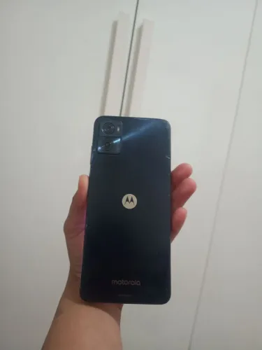 Moto E 22