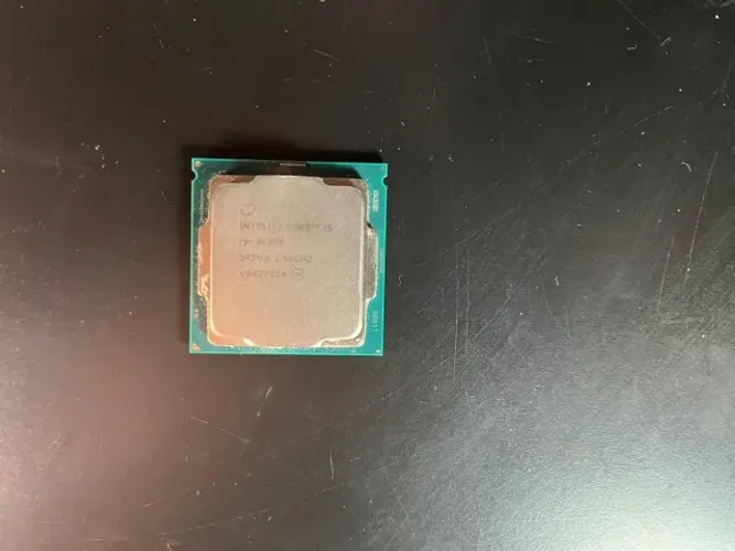 Intel i5 9400F