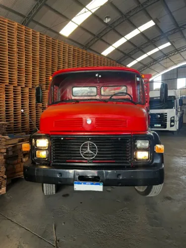 MERCEDES 1113 CARROCERIA