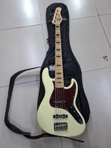 Vendo Baixo Tagima TBJ-5 Classic Series