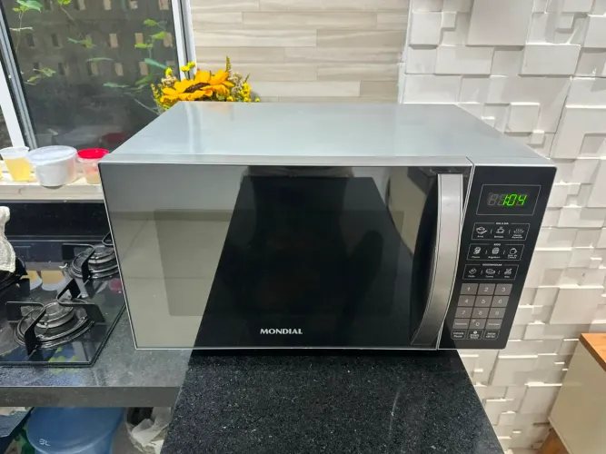 MICROONDAS MONDIAL 30L