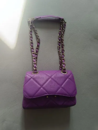 Bolsa Arezzo Mizz pequena em excelente estado 