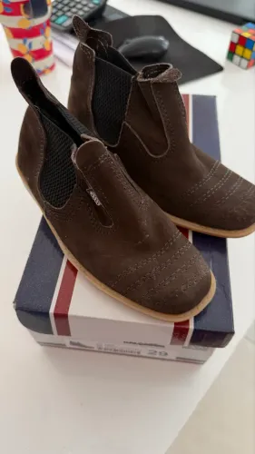 Bota tamanho 29