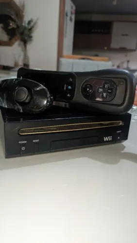 WII BLACK