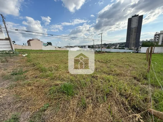 Terreno para venda no bairro Jardim Colina