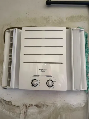 Ar condicionado de janela Springer Midea 10.000 BTUs