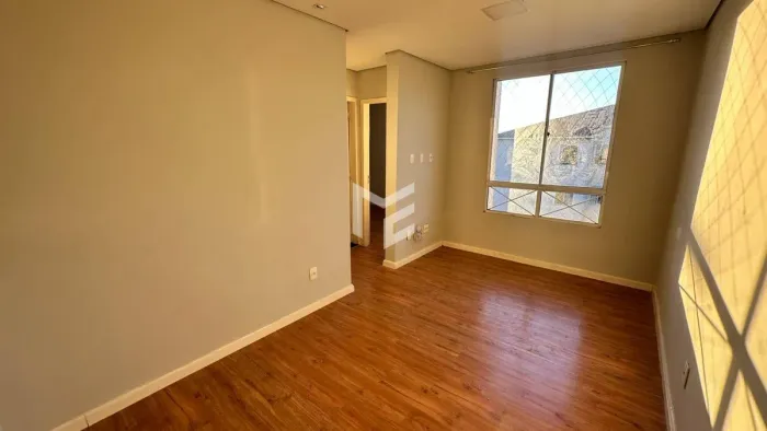 Lindo Apartamento para Aluguel Condomínio Rossi Ideal