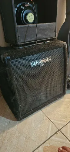 Amplificador Behringer K 450FX