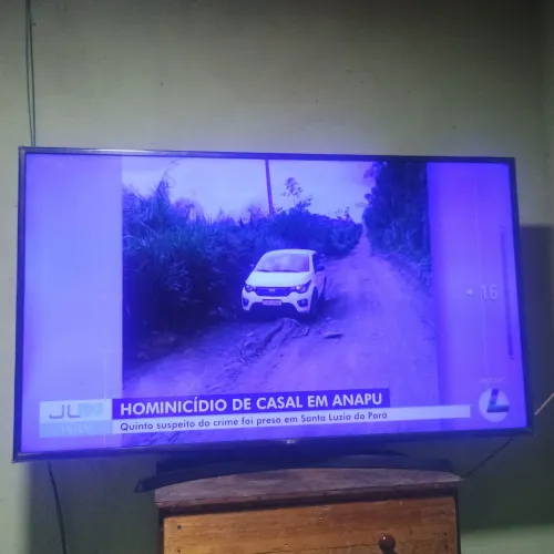 Televisão LG de 60 polegadas 