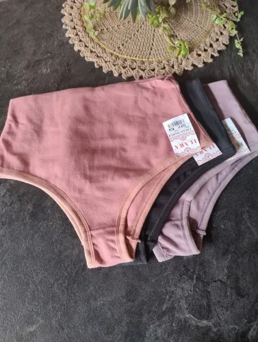 Calcinha aperta barriga