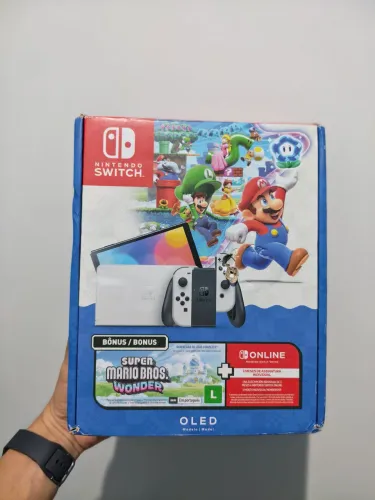 Nintendo Switch OLED + Super Mario Bros Wonder Lacrado