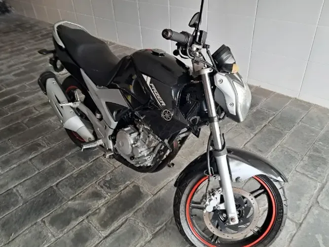 FAZER 250CC 2013