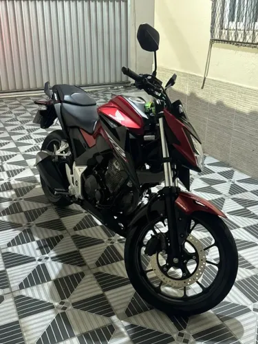 CB Twister 300 ZERADA