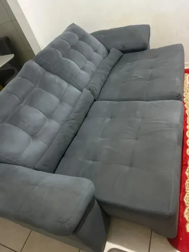 Mesa e sofá